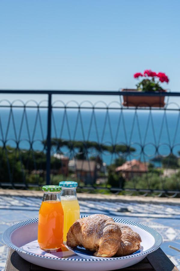 Gli Archi Sul Mare Bed and Breakfast Γκαέτα Εξωτερικό φωτογραφία
